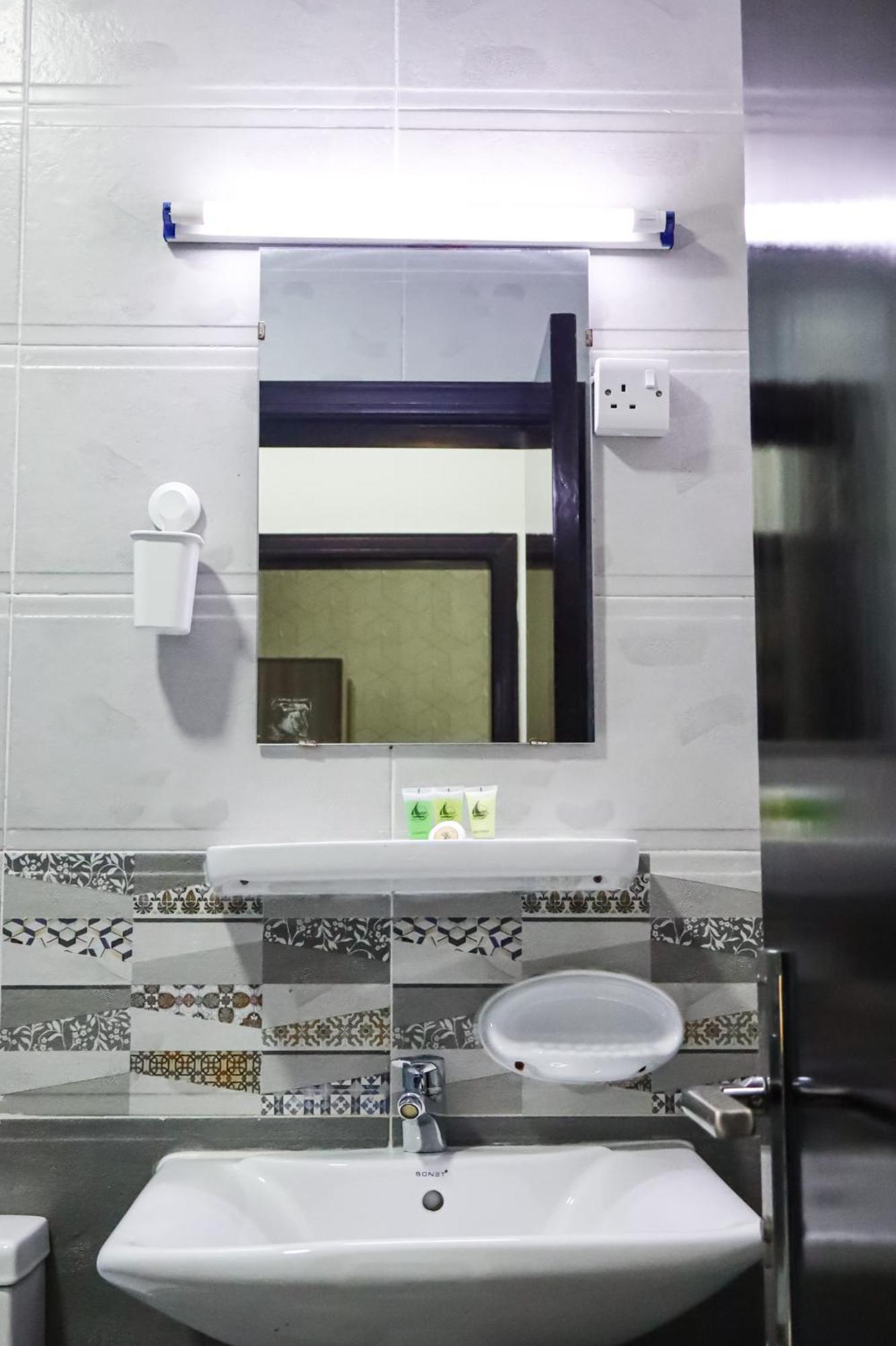 Al Marsa Hotel Apartments Khor Fakkan Exterior photo