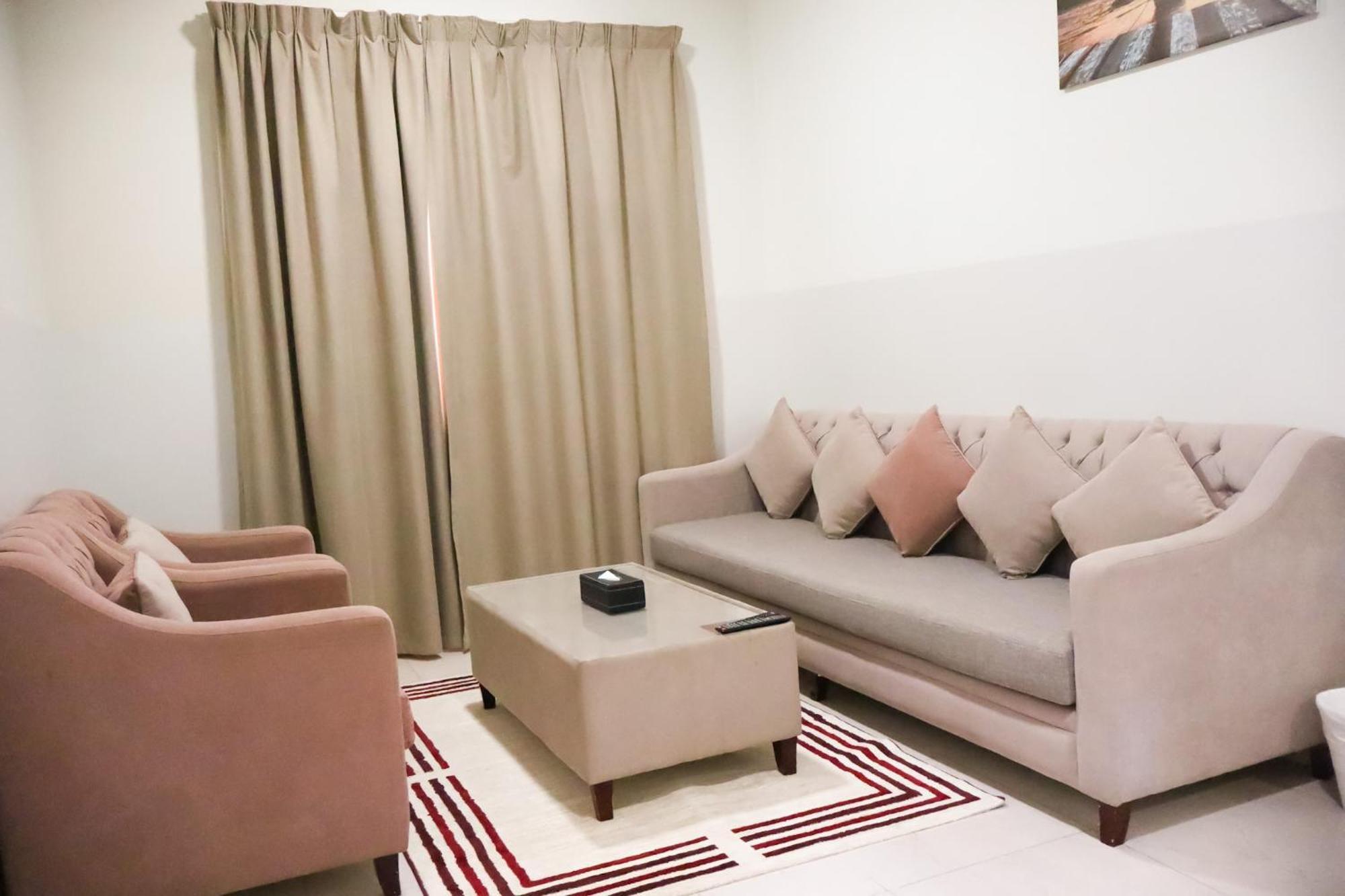 Al Marsa Hotel Apartments Khor Fakkan Exterior photo
